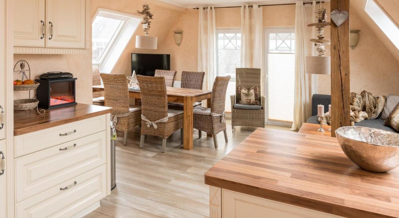 Altes Strandhus Casa Meeresrauschen ชาร์บอยท์ซ ภายนอก รูปภาพ